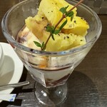 シタン - さつまいものパフェ