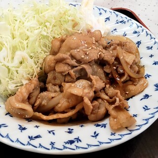 食事処いなかや - 料理写真:豚焼肉たっぷり