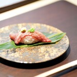 和牛 鉄板焼 おきに - 0.3%神戸ビーフ　にぎり