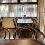 鳳城 - 店内