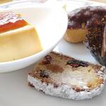 ベイクオーレ - シュトーレン、プジン