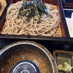 圓松庵 - 細麺の蕎麦