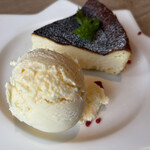 珈亜ガーデン - 栗シフォンケーキ