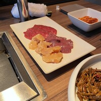 焼肉うしごろ 新宿三丁目店 - 