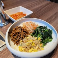 焼肉うしごろ 新宿三丁目店 - 