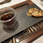 ラチュレ - オニオングラタンのコンソメ