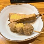 かとけんラーメン - 自家製厚揚げ旨し