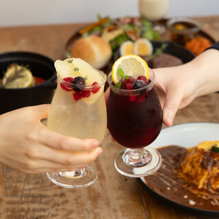 1杯500円★16時〜19時【ハッピーアワー】が狙い目♪