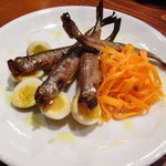 ミニヨン　坂ノ上 - ししゃも　　樺太産の本物のししゃもです。オーナー特製燻製玉子付き