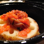 ミニヨン　坂ノ上 - レンコン　アップ  れんこんもとても甘く蒸しあがっています。