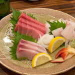 すし市場 正 - 刺身盛合わせ