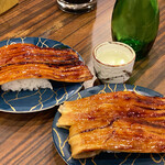 すし市場 正 - 焼き穴子＋熱燗＝鉄板