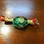 キッチン ブルー グローブ - 今日はチョコです