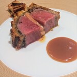 銀座 大石 - ビーフウェリントン　松阪牛　ジュのソース
