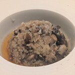 銀座 大石 - 天然茸と栗のリゾット　ポルチーニ茸のスープ