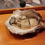 小判寿司 - 岩牡蛎