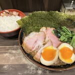 神田ラーメン わいず - 