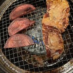 焼肉きんぐ - 