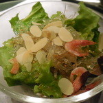 鉄板焼レストラン八景 - 海水晶と季節野菜のサラダ