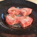 やきにく草柳 - 