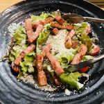 炭と葡萄 - シーザーサラダは二人分はゆうにありますね