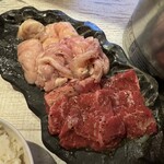 中目黒肉流通センター - ホルモン、セセリ、ハラミ / 塩