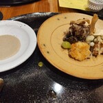 坂ノ下　田茂戸 - 揚げもの　海老の真薯、カリフローレ、根チャービル、まこも茸