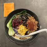 TRY ON? - ヴィーガンの坦々ラーメン