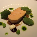 レフェルヴェソンス - 【'14年4月】勇気〜フォワグラのナチュラル、グリンピースとフロマージュブラン“クワルク”バナナの燻製