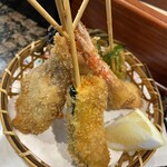 回転すし北海道 - 魚と野菜の串揚げが250円ってこれは行くでしょう！ととっちゃいました。☺️