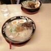 鹿児島ラーメン 豚とろ 鹿児島中央駅前店