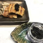 あつた蓬莱軒 松坂屋店 - キャビアの香りで奥行きのある味に