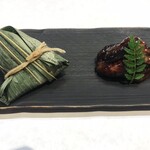 あつた蓬莱軒 - 鰻ちまき 肝焼き