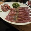 焼肉ホルモン 万千