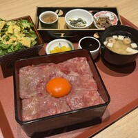 個室和食 肉割烹 吟次郎 品川駅前店 - 