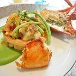 シュマン - Croute a vol-au-vent HOMARD poeler puree de petits poix