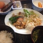鈴鹿ストーリアホテル - 朝バイキング きくらげチョイス