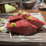 炭火焼肉 ホルモン にく式 - 