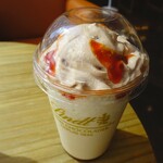 リンツ ショコラ ブティック＆カフェ - ピュアメープルショコラドリンクのリンドールセット