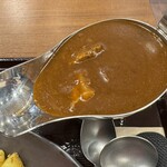 一体感 - カレールー大盛 ※グレービーボートにナミナミが嬉しい！