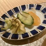和心とんかつ あんず はなれ - 香の物は塩味も程よく