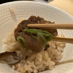 和心とんかつ あんず はなれ - 時雨煮は旨味も濃く
