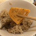 和心とんかつ あんず はなれ - 柔らかい甘味の卵焼き