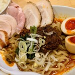 メンドコロ 天鳳 - ごちそう汁なし担担麺(1450円)。