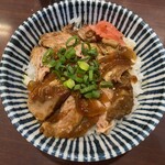 豚骨醤油らーめん まぼろし - 特製肉丼