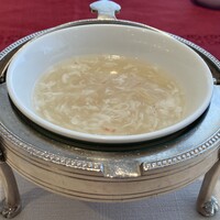 中国料理 古稀殿 - 蟹肉入りフカヒレスープ