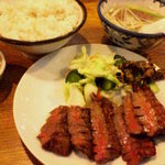 牛たん炭焼 利久 東七番丁店 - 