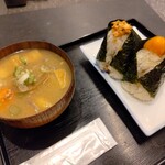 おにぎりと豚汁 いたる - おにぎりと豚汁