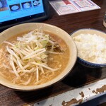 麺道 くろとん - 