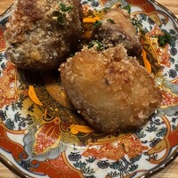 あぐー豚しゃぶしゃぶ専門店 とり央 別邸 - 豚足の唐揚げ